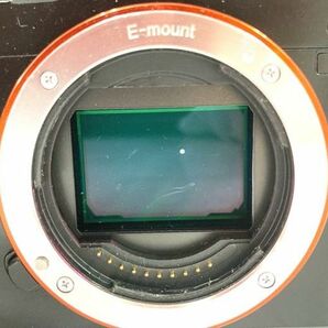 SONY ソニー α 7R ILCE-7Rミラーレス一眼 カメラ+75-300mm f/4.5-5.6 MACRO ズームレンズ レンズフード付 動作未確認 fah 5A019の画像6