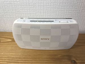 *5-197 SONY Sony portable radio radio AM FM compact radio battery SRF-18