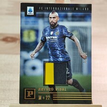 10枚限定 アルトゥーロ・ビダル 2022-23 Panini Chronicles Jersey Patch 06/10 Arturo Vidal インテル ジャージカード_画像1