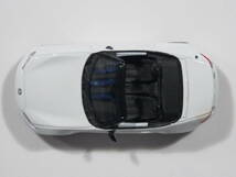 MAZDA ROADSTER (2015) アークティックホワイト (ミニカー)　インターアライド　オーバーステア 1/64 _画像7