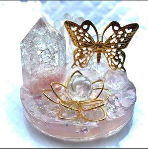 Art hand Auction ◇Butterflies and flowers◇Orgonite◇Object◇Rose quartz◇Himalayan crystal◇, Handmade items, interior, miscellaneous goods, ornament, object