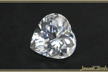 ダンビュライト 宝石 ルース ５．６３ＣＴ_画像2