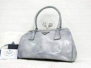 ◆超美品◆PRADA プラダ◆エナメル パテント レザー 本革◆がま口 ハンド バッグ◆ライトグレー シルバー金具◆イタリア製◆腕掛け◆A5209