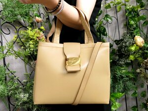 * super-beauty goods *Salvatore Ferragamo Ferragamo *vala* Logo type pushed .* car f leather original leather *2way handbag * beige *G metal fittings *Js47040