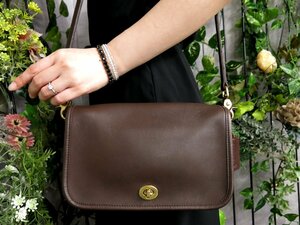 * super-beauty goods *COACH Old Coach *USA made *9755* high class car f leather original leather * shoulder bag * dark brown * Gold metal fittings *Js47075