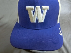 USA購入 激レア Nike製 機能素材【DRI FIT】USカレッジ ワシントン大学ハスキーズ 【WASHINGTON HUSKIES】【W】ロゴ刺繍入りCAP パープル