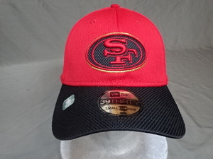 USA購入【NEWERA】【39THIRTY】 NFLアメフト サンフランシスコ フォーティナイナーズ【San Francisco 49ers】ロゴ刺繍入りキャップ(S-M)