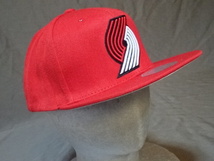 激レア USA購入【Mitchell & Ness】 NBAバスケ ポートランドトレイルブレイザーズ【Portland TrailBlazers】ロゴ刺繍入りキャップ レッド_画像4