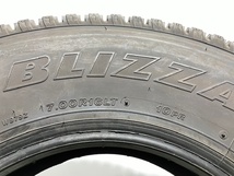 ☆送料込み☆ 7.00R16 LT 10PR ブリヂストン BLIZZAK W979 スタッドレス 1本 700R16 タイヤ_画像3