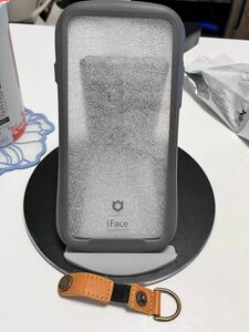 iFace クリアケース　グレー