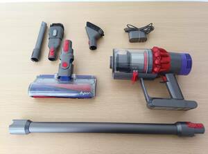 ☆【EM769】dyson　ダイソン　SV12　コードレスクリーナー掃除機　ジャンク品