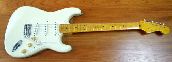 Fender Strato caster crafted in japan 1990年〜2002年製造 OlympicWhite