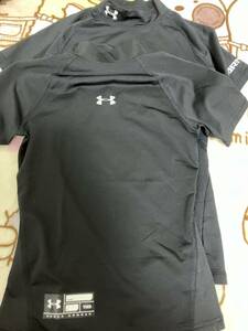 UNDER ARMOUR