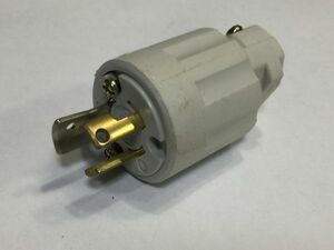  american electro- machine plug 15A-125V 41-14410 F04AA