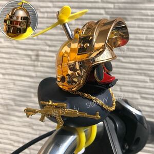 【黒　戦士-ゴールド】アヒル隊長　車　自転車　バイク ヘルメット