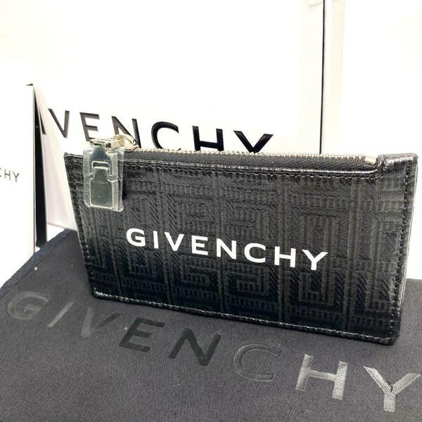 【新品】GIVENCHY ジバンシー　フラグメントケース　ロゴ入り　レザー