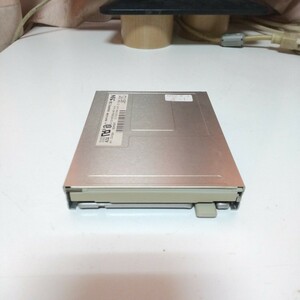 3.5インチFDD NEC FD1138T (2024.5 コンデンサ交換 動作品) 5-1１個3980円 送料無料 