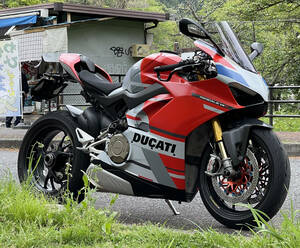 DUCATI