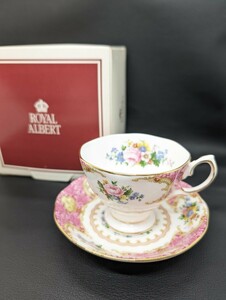 未使用【ROYAL ALBERT Lady Carlyle ティーカップ＆ソーサー Bone China】ロイヤルアルバート レディーカーライル ボーンチャイナ ブランド