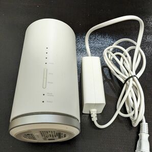 Speed Wi-Fi HOME L01 ホームルーター ①