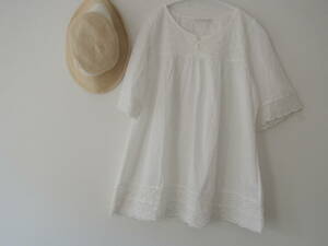 persodea race using white ino cent . cotton blouse L size perusotia white blouse 