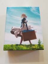 【(インポート)輸入盤中古Blu-ray ブルーレイディスク 「ヴァイオレット・エヴァーガーデン」Violet Evergarden (全13話＋OVA＋BONUS)】_画像1