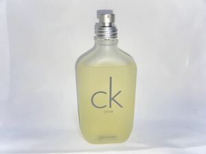 残量多　カルバンクライン　シーケーワン　ｃｋ　ｏｎｅ　オードトワレ　スプレー　１００ｍｌ　