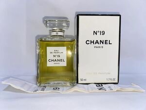 残量多　シャネル　ＣＨＡＮＥＬ　Ｎ°１９　オードパルファム　５０ｍｌ　