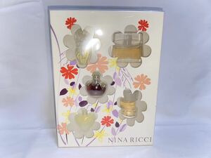 未開封　ニナリッチ　ＮＩＮＡ　ＲＩＣＣＩ　ミニ香水　５点セット