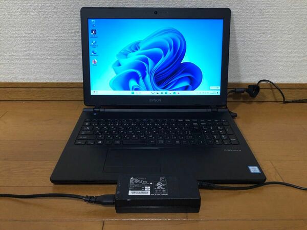 エプソンPC Core i5-8265U 8GB/500GB DVD 動作確認済