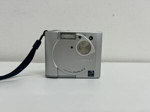 FUJIFILM 富士フイルム デジタルカメラ FinePix 40i 電池式 単三電池使用 デジカメ ファインピックス シルバー コンパクトデジタルカメラ 