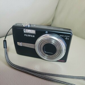 通電稼働確認済みFUJIFILM.finepix.F480コンパクトデジタルカメラ.ブラックカラー!