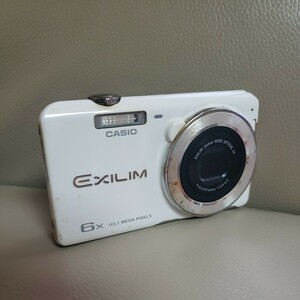ジャンク部品取りCASIOex-z780コンパクトデジタルカメラ.ホワイトカラー