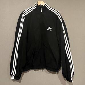 【1円スタート】Balenciaga Adidas LOGO PUFFER Large Fit Jacket (black) 並行輸入品の画像1