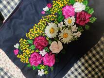 新品未使用　刺繍バック　ハンドバック　刺繍作品　ハンドメイド　通勤バック　花刺繍　_画像5