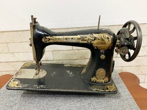 SINGER singer antique sewing machine objet d'art Showa Retro Vintage black black gold paint present condition goods 