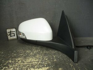 [ inspection settled ] H23 year Volvo 30 CBA-MB4204S right door mirror white 614 [ZNo:05004031]