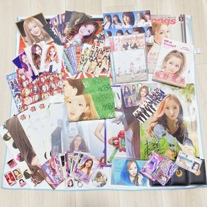 板野友美　大島優子　AKB48 クリアファイル　アイドルグッズ　下敷き　シール　缶バッジ DVD CD 色紙　写真　ブロマイド 