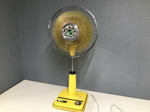 * taking over welcome * Toshiba * electric fan *H-30P40Y*30cm 4 sheets wings root yellow color yellow Showa Retro antique Vintage collection consumer electronics operation goods *