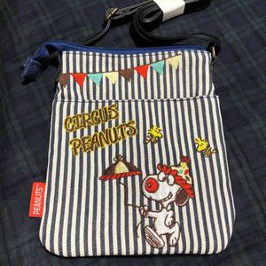 ☆ スヌーピー ピエロ　ショルダー バッグ　スマホケース　サーカス ショルダーバッグ キャンバス