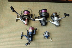 21-27　ダイワ LONGBEAM ST-3000H オリムピック LETSGO500 MIDGET リョービ LONGMASTERⅡ 3500Z TENDER9000 スピニングリール他まとめて