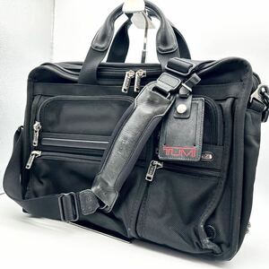 美品● TUMI トゥミ ビジネスバッグ ショルダーバッグ 2way ブラック 大容量 メンズ 多収納 ブリーフケース レザー 本革 ナイロン 黒