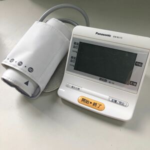 Panasonic Panasonic on arm hemadynamometer hemadynamometer white health on arm type hemadynamometer on arm type EW-BU15 used operation verification ending W-0530-22