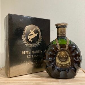 7049 未開栓 REMY MARTIN EXTRA COGNAC レミーマルタン エクストラ コニャック 700ml 40％ 箱付 