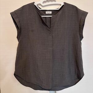 【美品】 littlechic レディース　ブラウス　　ノースリーブ　38（M）オフィスカジュアル　シャツ トップス