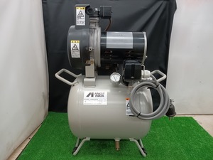 中古品 アネスト岩田 オイルフリー コンプレッサ 0.2kw 空気タンク容量20L TFP02B-10C