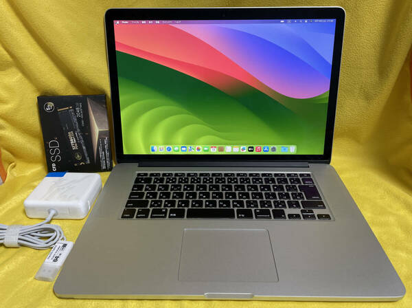 超高速2TB-SSD デュアルOS！ MacBook Pro mid 2015, 15.4 inch Retina, Core i7 2.2 GHz, 16GB RAM, MJLQ2J/A