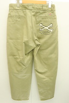 【中古】 Dickies メンズチノパン W30×L32 クロスボーン プリントパンツ Dickies W30×L32 ベージュ 肌色 プリント_画像2