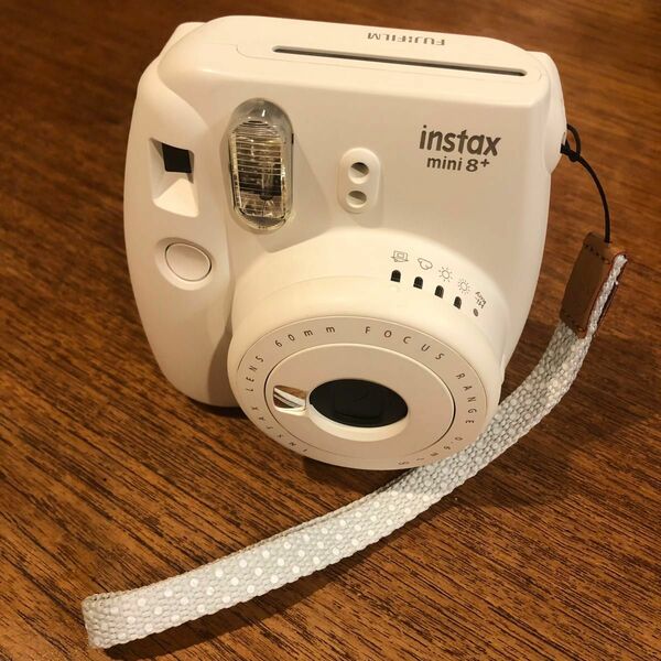 FUJIFILM instax8+ ホワイト