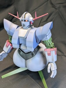 HGUC1/144ジオング　塗装済完成品